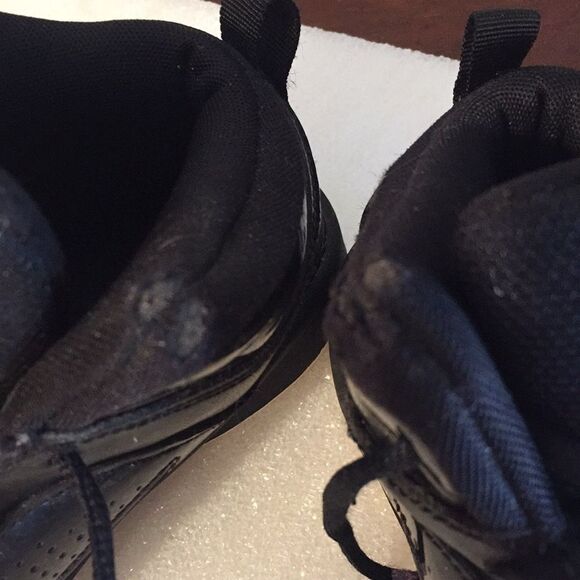 Nike team hustle sneakers - Picture 6 of 11